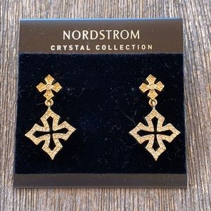 NEW! Dangling cross earrings